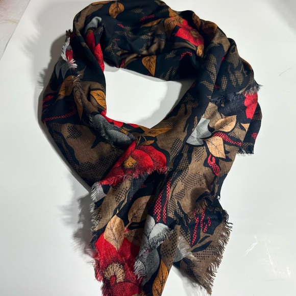 Creative Connection Accessories - Vintage Boho Square Scarf Vibrant Rayon Challis Mystical Floral Print 70s 80s
